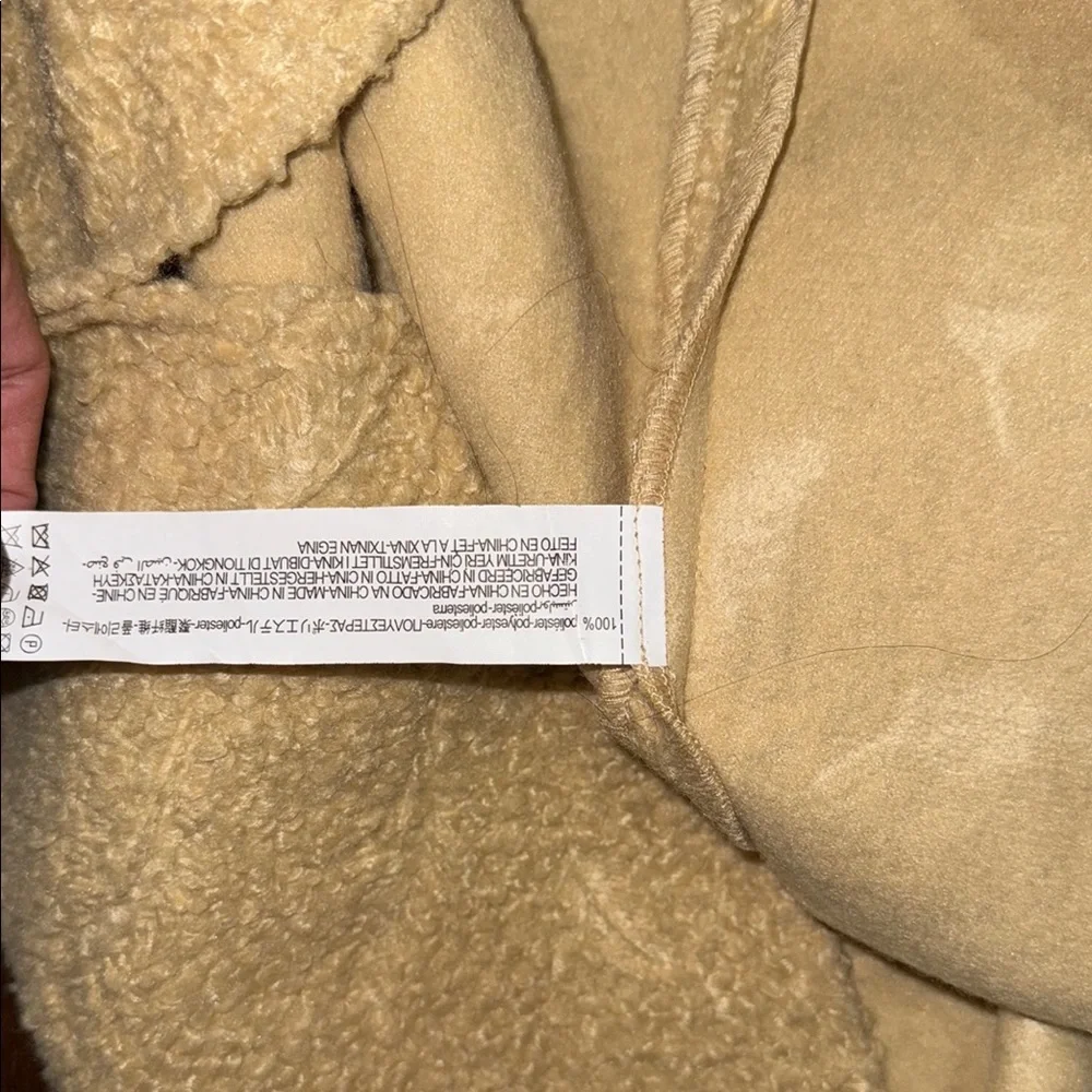 𝐙𝐀𝐑𝐀 Fleece•••Size XL - Picture 10 of 14